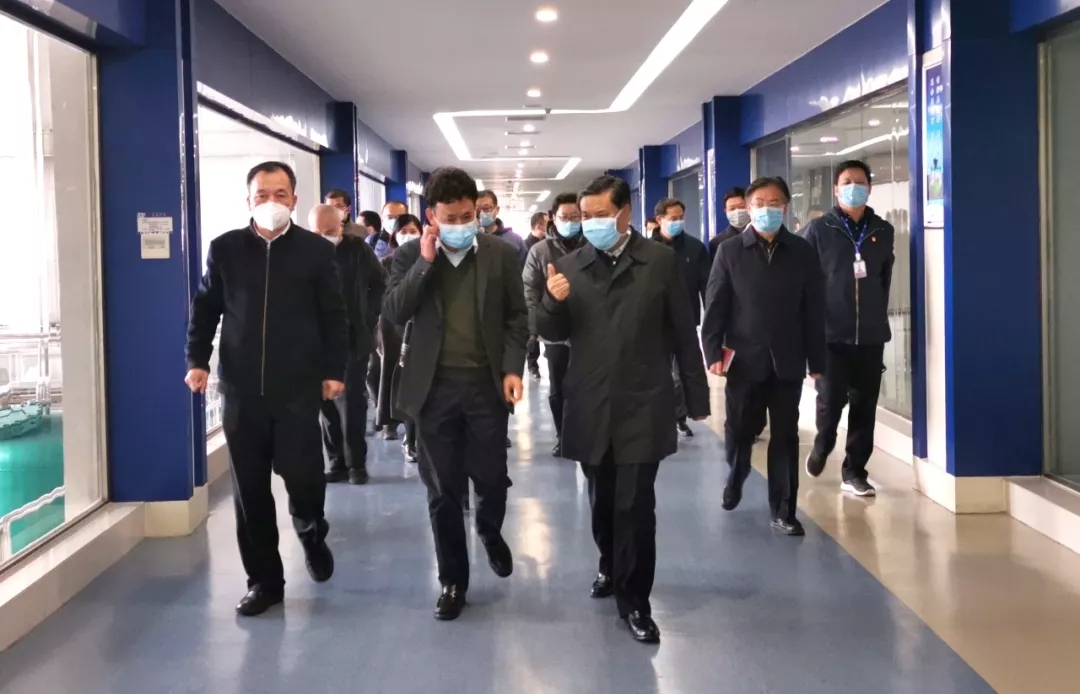 快訊丨河南省副省長武國定蒞臨花花牛乳業(yè)集團調研重點保障企業(yè)復工復產(chǎn)情況